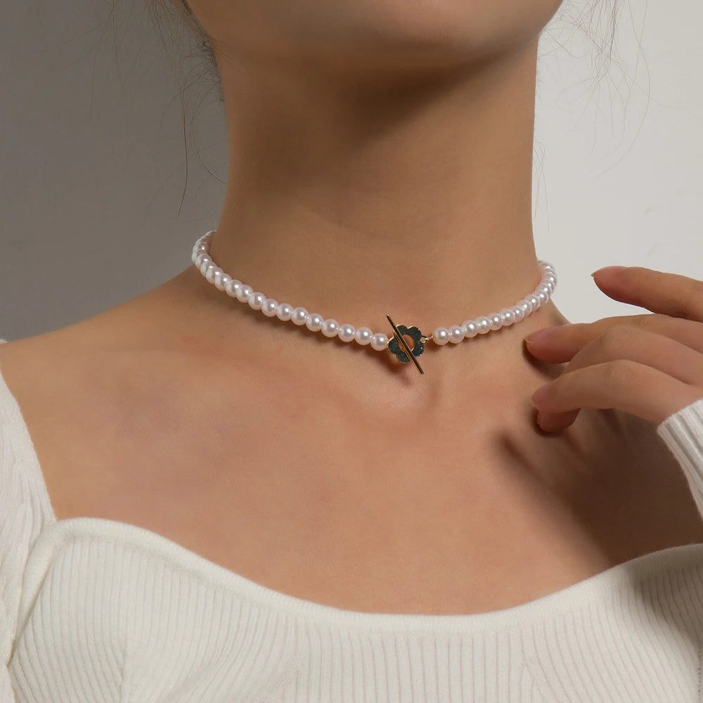 2024 New Fashion Luxury Black Crystal Glass Bead Chain Choker Necklace For Women Flower Lariat Lock Collar Gifts